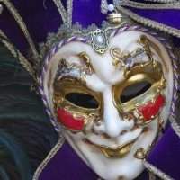 Petit Club : Bas les Masques !